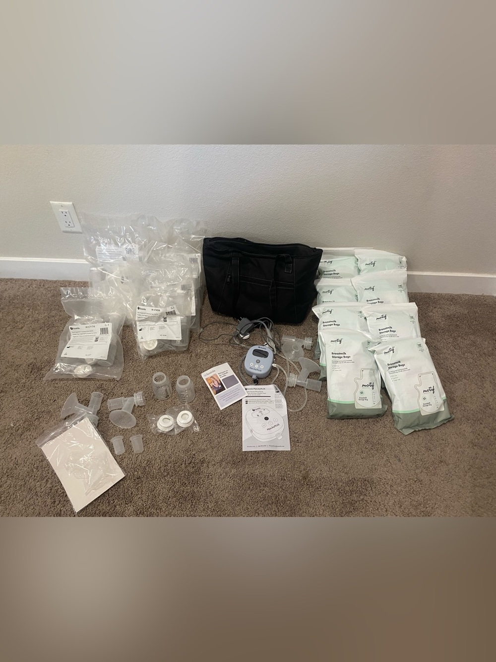 NEW - Ameda Mya Joy Plus 6 months set!